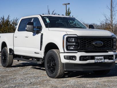 New 2026 Ford F350 Lariat w/ Black Appearance Package