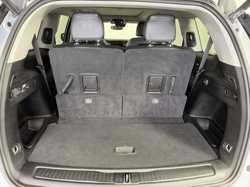 Used 2023 Jeep Grand Cherokee L Limited w/ Trailer Tow Group (B) image 15