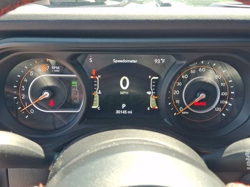 Certified 2024 Jeep Wrangler Unlimited Rubicon 392 AWD/4WD image 27