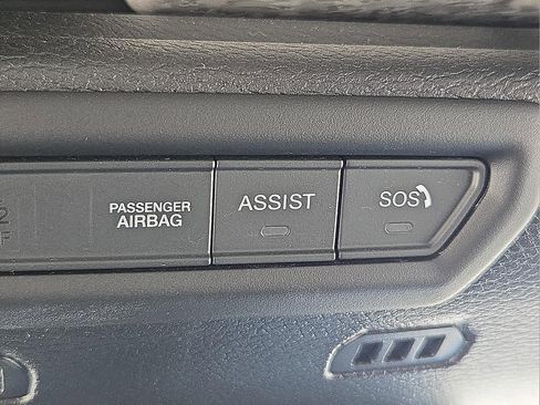 Used 2021 Jeep Wrangler Unlimited Sahara AWD/4WD image 22
