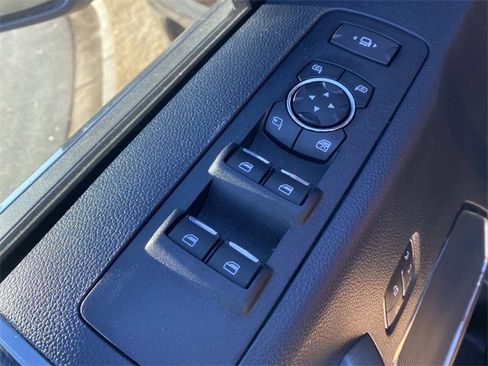 Used 2022 Ford F350 Platinum image 20