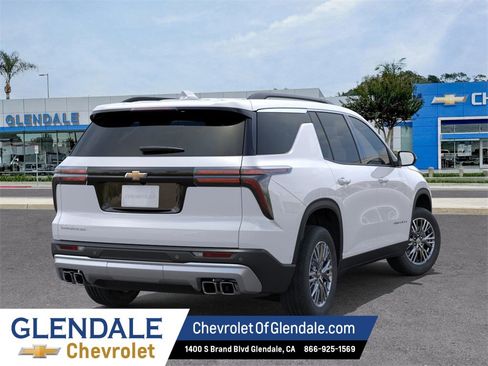 New 2026 Chevrolet Traverse LT w/ LPO, Floor Liner Package image 4