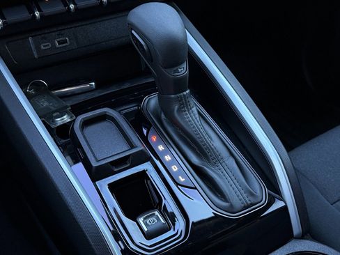 Used 2023 Chevrolet Colorado W/T w/ WT Convenience Package II image 30