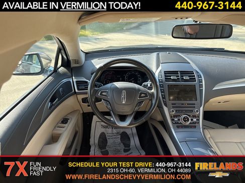Used 2018 Lincoln MKZ Premiere image 40