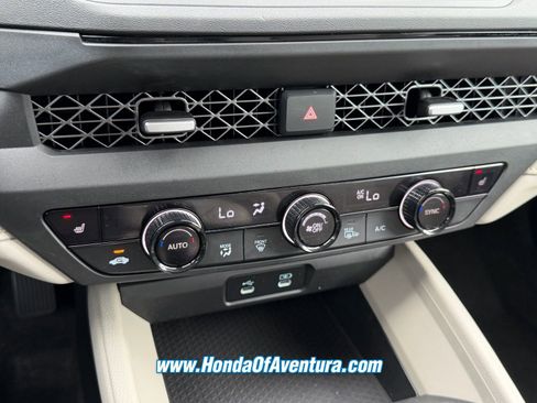 Used 2023 Honda Accord EX image 23