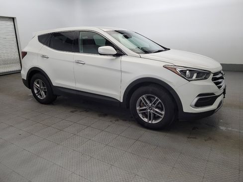 Used 2018 Hyundai Santa Fe Sport image 11
