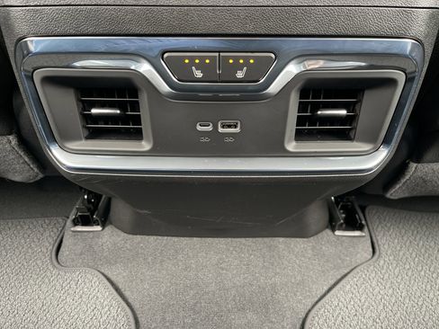 New 2026 GMC Sierra 3500 Denali w/ Denali Reserve Package image 57