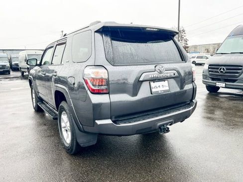 Used 2020 Toyota 4Runner SR5 image 9