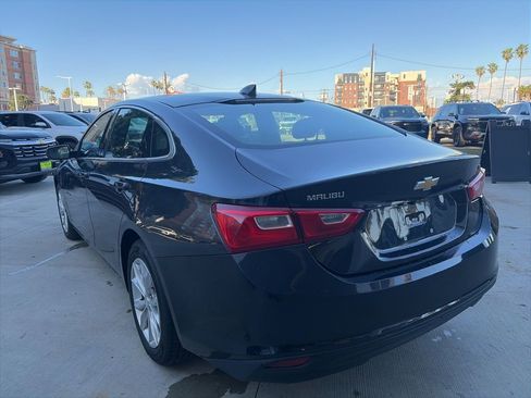 Used 2023 Chevrolet Malibu LT image 3
