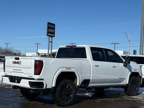 Used 2024 GMC Sierra 2500 AT4 w/ AT4 Premium Plus Package image 36