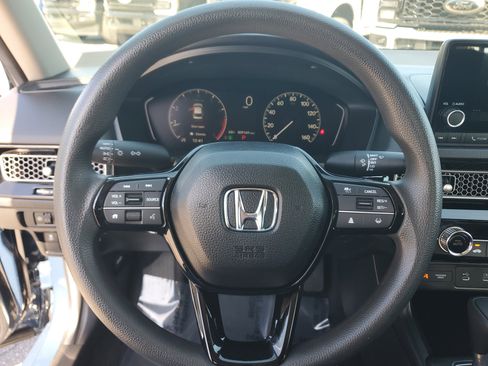 Used 2025 Honda Civic LX image 18