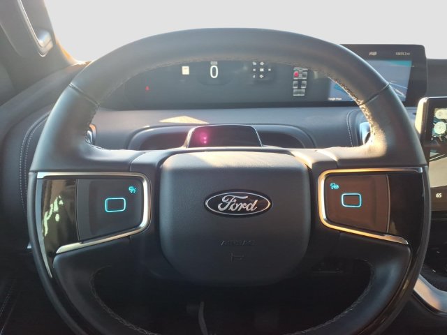 Used 2025 Ford Expedition Max Platinum w/ Stealth Performance Package AWD/4WD image 26