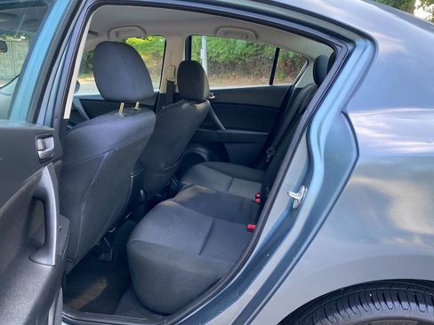 Used 2013 MAZDA MAZDA3 i Touring FWD image 33