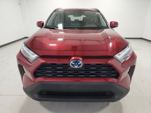 Certified 2022 Toyota RAV4 XLE w/ Convenience Package image 6