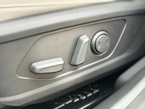 Used 2024 Hyundai Tucson Limited image 16