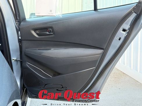 Used 2023 Toyota Corolla LE FWD image 16