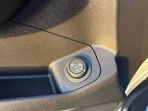 Used 2018 GMC Terrain Denali w/ LPO, 'HIT The Road' Package image 27