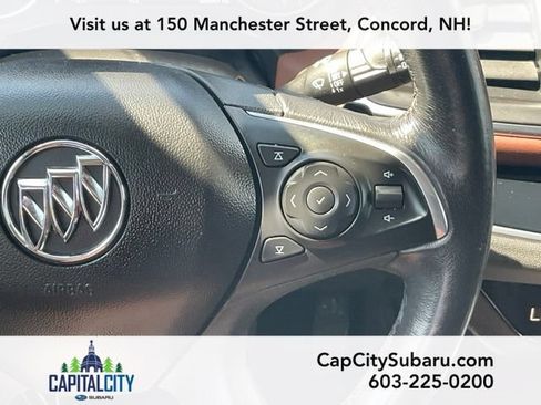 Used 2019 Buick Enclave Avenir w/ Avenir Technology Package AWD/4WD image 28