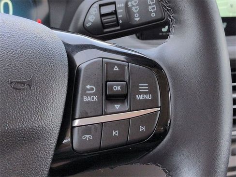 Certified 2025 Ford Escape Platinum w/ Premium Technology Package image 27