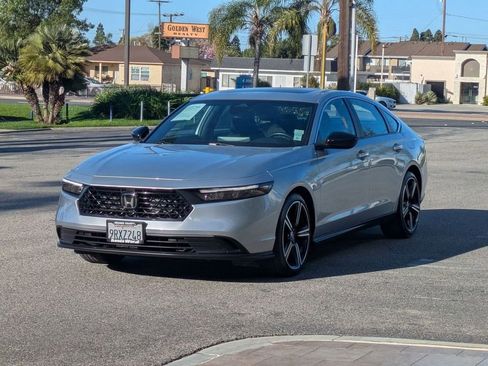 Used 2024 Honda Accord Sport image 3