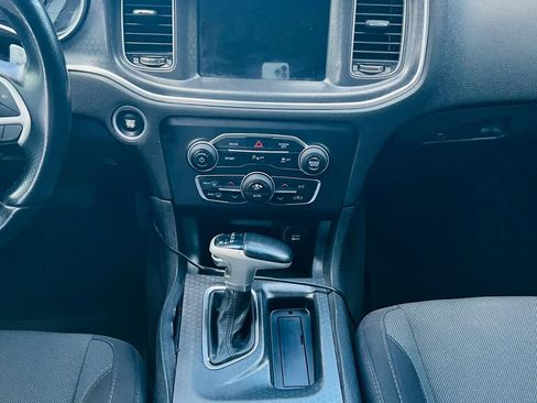 Used 2018 Dodge Charger R/T RWD image 14