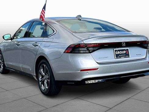 Used 2025 Honda Accord EX-L image 11
