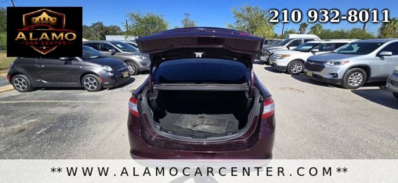 Used 2013 Ford Fusion SE FWD image 24