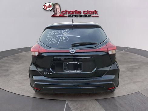 Used 2024 Nissan Kicks S image 5