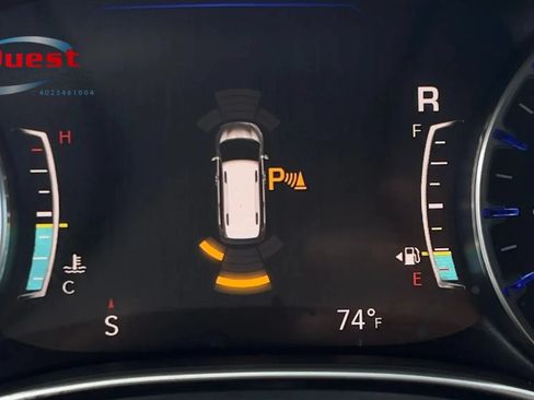 Used 2019 Chrysler Pacifica Touring Plus w/ Advanced Safetytec Group FWD image 46
