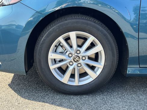 New 2026 Toyota Camry LE FWD image 5