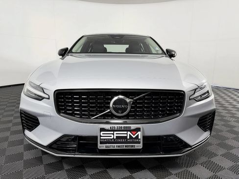 Used 2023 Volvo S60 T8 Plus AWD/4WD image 4