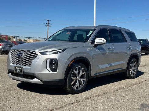 Used 2022 Hyundai Palisade SEL w/ Convenience Package image 2