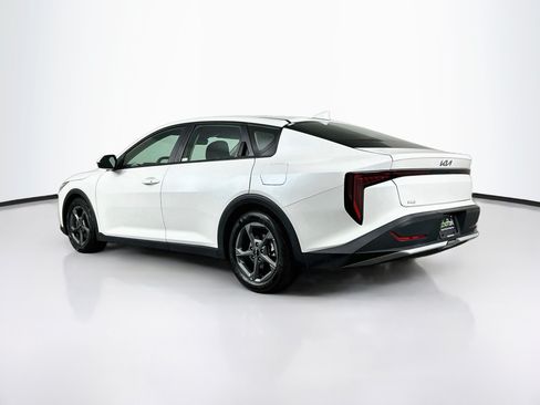 Used 2025 Kia K4 FWD image 5