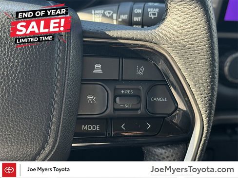 Used 2024 Toyota Sequoia SR5 image 9