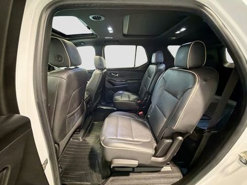 Certified 2022 Chevrolet Traverse Premier image 23