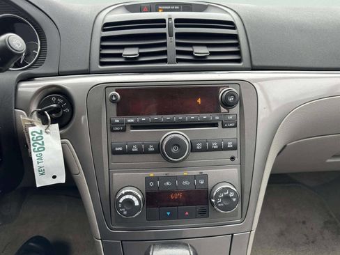 Used 2007 Saturn Aura XR w/ Premium Trim Pkg FWD image 28