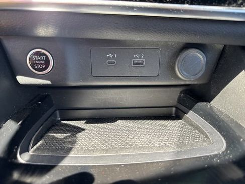 Used 2023 Nissan Rogue SV AWD/4WD image 31