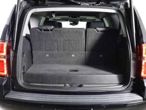 Used 2018 Chevrolet Tahoe LT AWD/4WD image 11