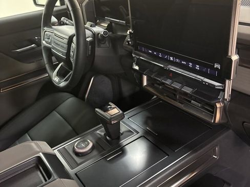 New 2025 GMC Hummer EV 2X AWD/4WD image 39