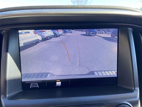 Used 2019 Chevrolet Colorado ZR2 image 22