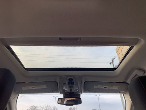 Used 2016 Chevrolet Equinox LT AWD/4WD image 26