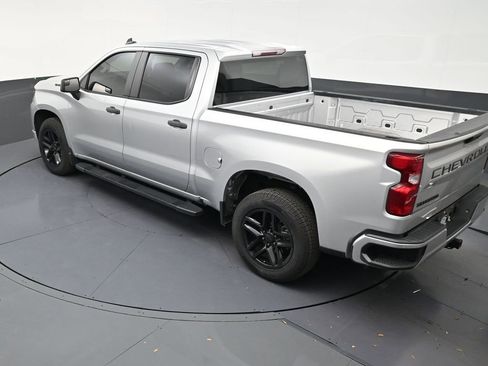 Used 2022 Chevrolet Silverado 1500 Custom RWD image 14