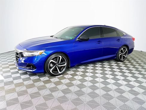 Used 2021 Honda Accord Sport image 4