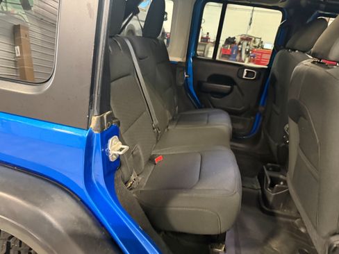 Used 2023 Jeep Wrangler Unlimited Sport w/ Cold Weather Group AWD/4WD image 27