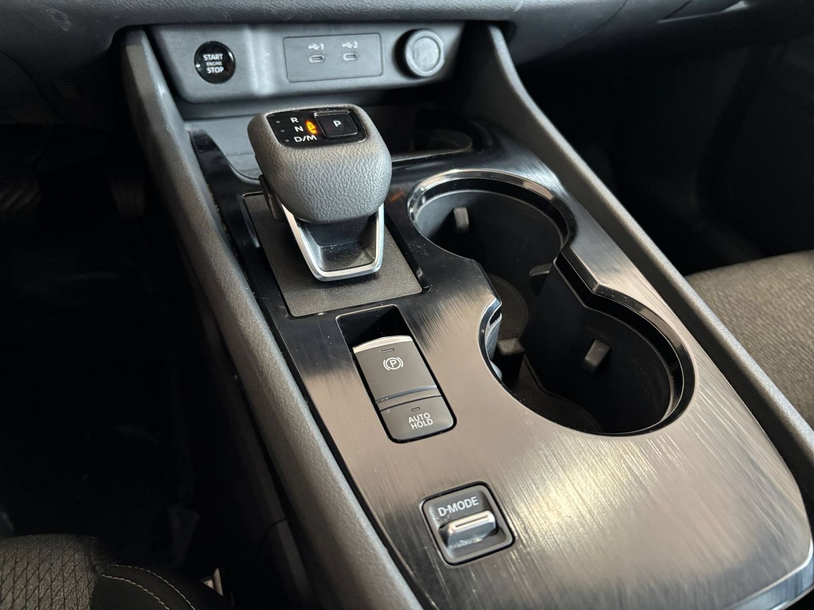 Used 2025 Nissan Rogue SV FWD image 42