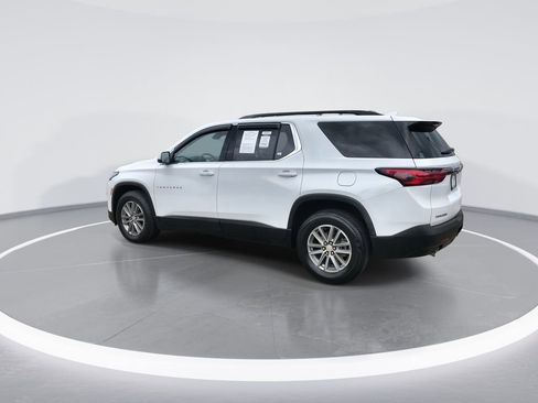 Used 2023 Chevrolet Traverse LT w/ LPO, Floor Liner Package FWD image 6
