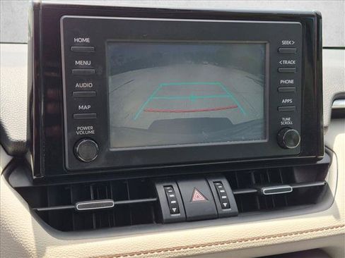 Used 2019 Toyota RAV4 XLE Premium w/ Cold Weather Package FWD image 13