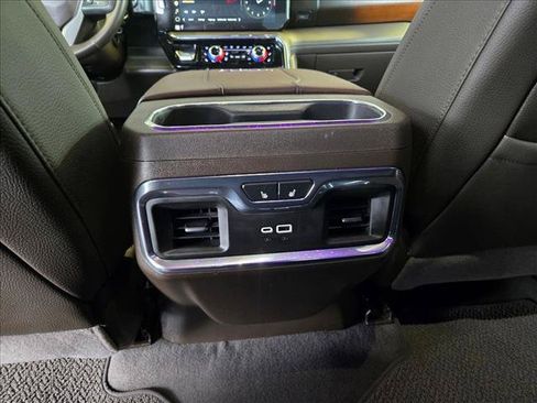 Used 2025 GMC Sierra 2500 Denali w/ Denali Reserve Package AWD/4WD image 18