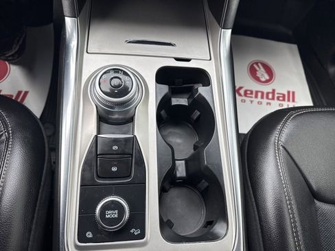 Used 2023 Ford Explorer Limited image 25