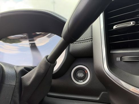 New 2026 RAM 2500 Laramie AWD/4WD image 28